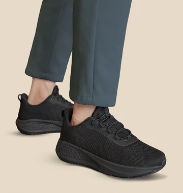 Non Slip Work Shoes for Men Slip Resistant Kitchen Chef Slip On Work Sneakers Restaurant Food Service Footwear Comfortable Mesh Walking Shoes, view 2